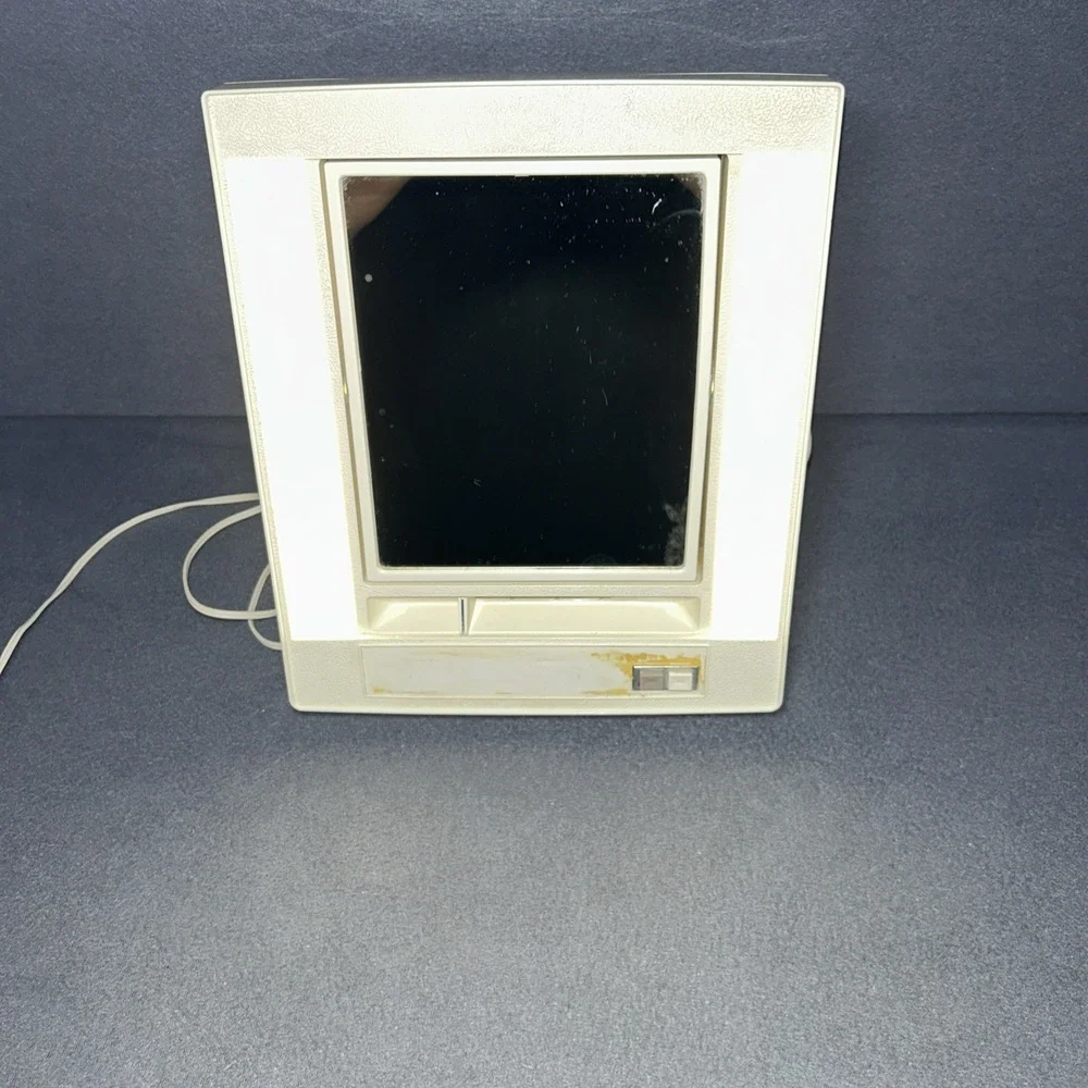 Vintage GE Lighted‎ Makeup Mirror B21M-J Zoom Vanity Mirror Works